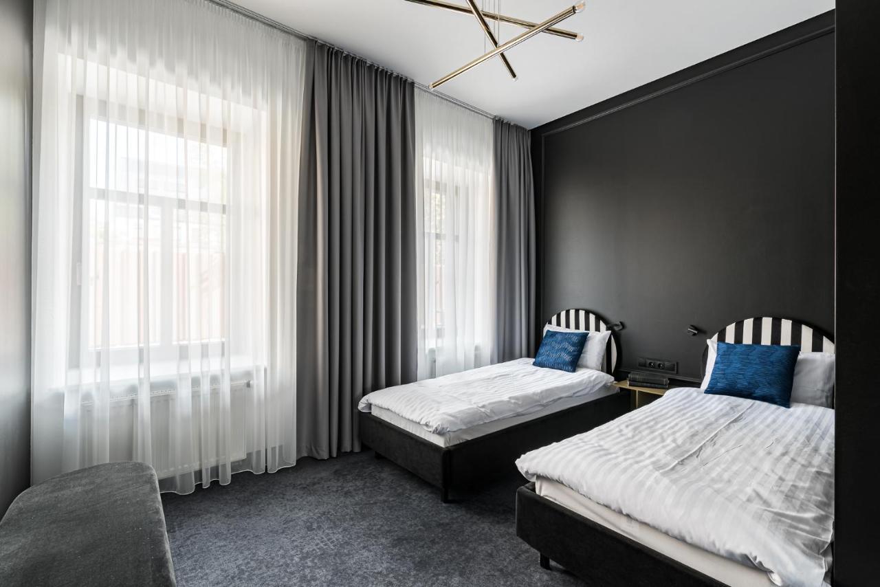 Отель Berman House Каунас Экстерьер фото